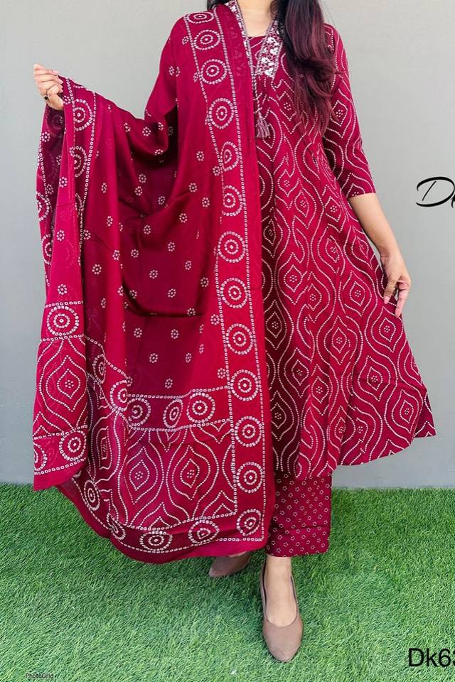 Elegant Maroon Bandhani Suit Set