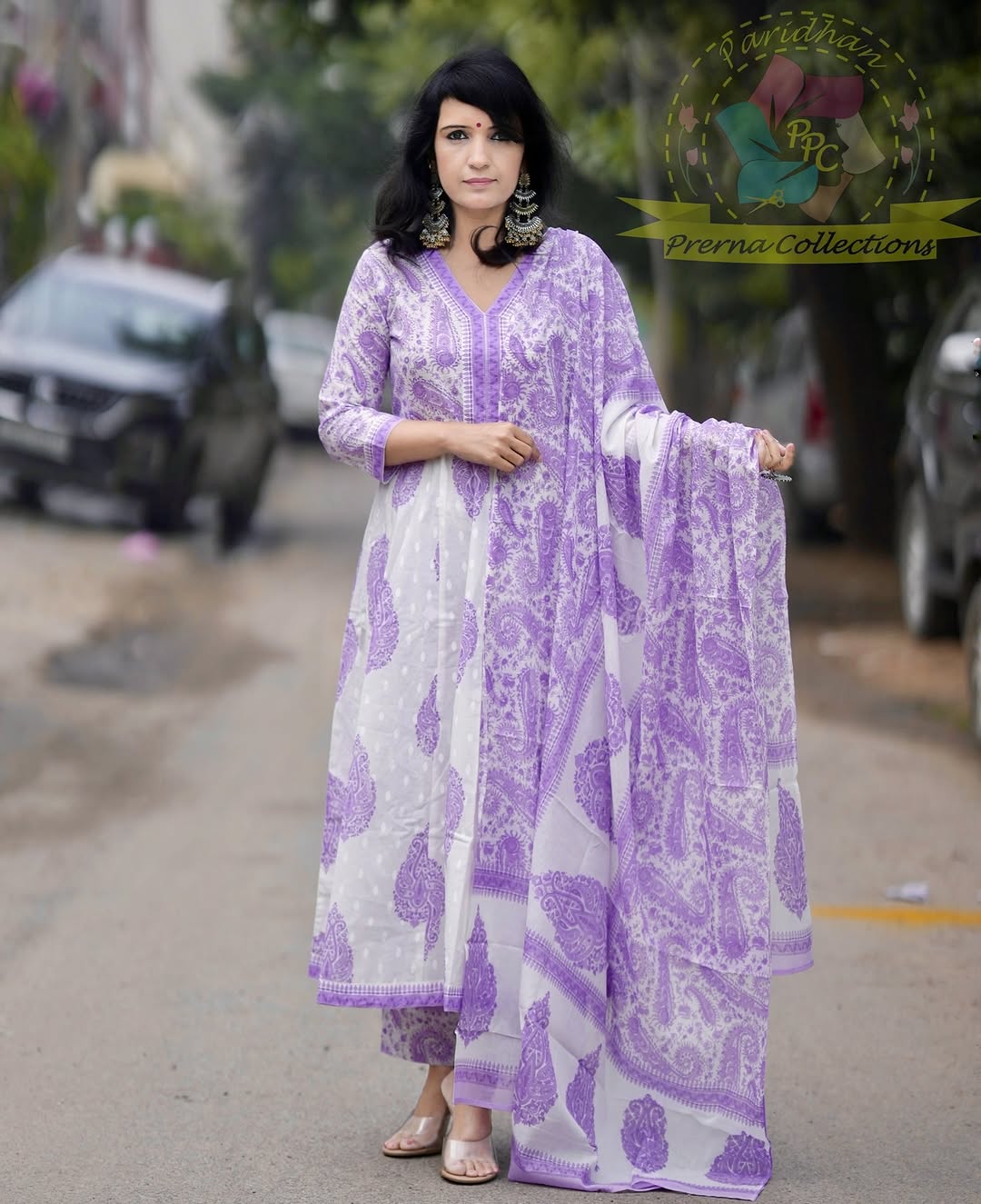 Lavender & White Traditional Cotton Printed Suit With Dupatta
